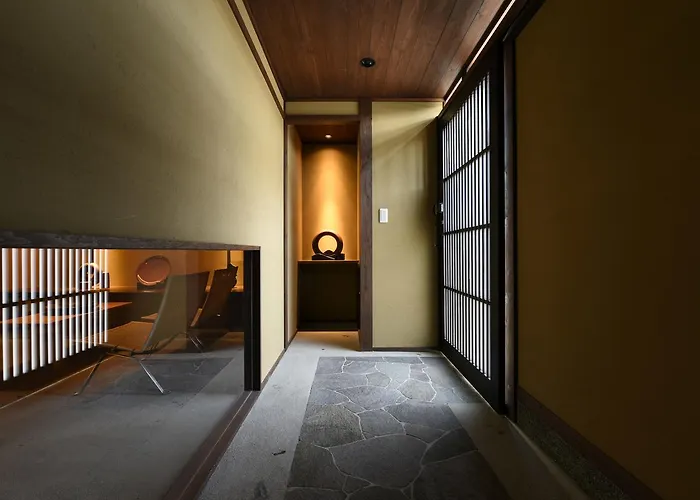 Kuraya Kiyomizu Gojo
